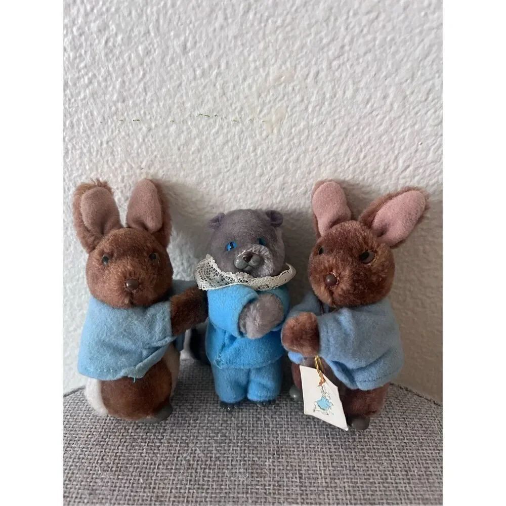Vintage Peter Rabbit A BEATRIX POTTER TOY 1986 BY EDEN